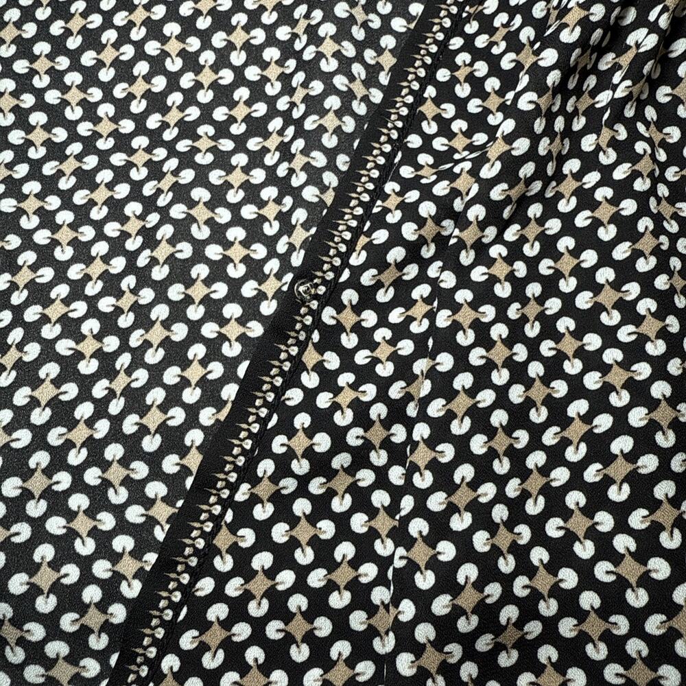 Max Studio Black Tan White Geo Print Elastic Cuff Pleated Blouse Tunic L Top EUC - Picture 13 of 16